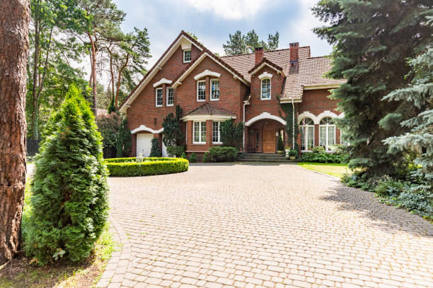 Best Professional Driveway Pavers  in Minooka, IL